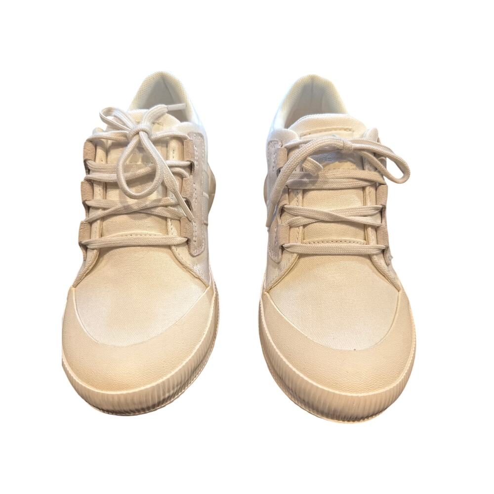 Women’s Sorel Out N About Low Sneaker Canvas Waterproof Size 8.5